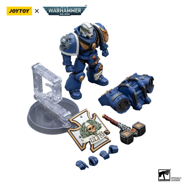 Ultramarines Vanguard Veteran with Thunder Hammer and Storm Shield
