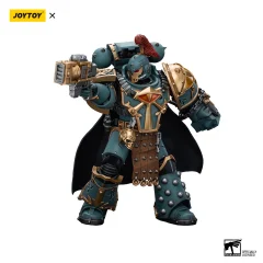 Sons of Horus Legion Praetor with Power Fist
