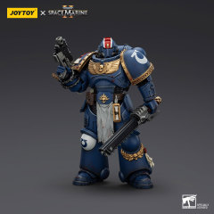 Ultramarines Lieutenant Titus-Collectors Edition