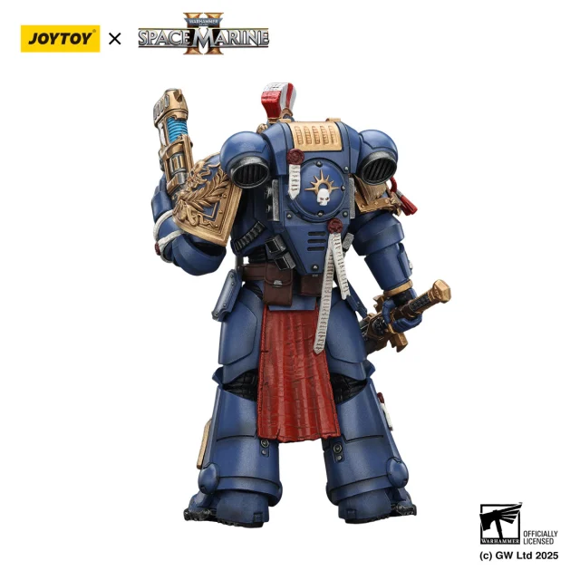 Ultramarines Relic Primus Armour with Plasma Pistol and Combat Blade