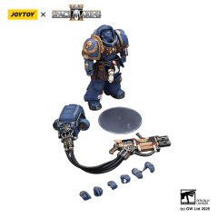 Ultramarines Heavy Artificer Armor with Relic Multi-Melta
