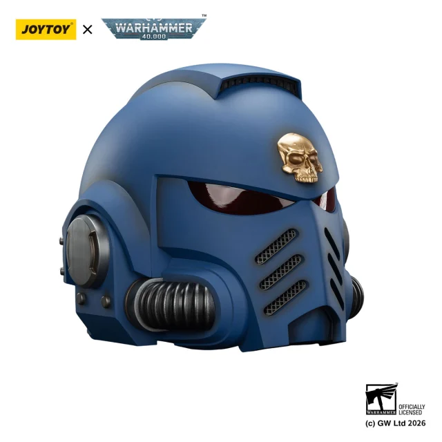 Ultramarines Captain MkX Helmet & Display Stand