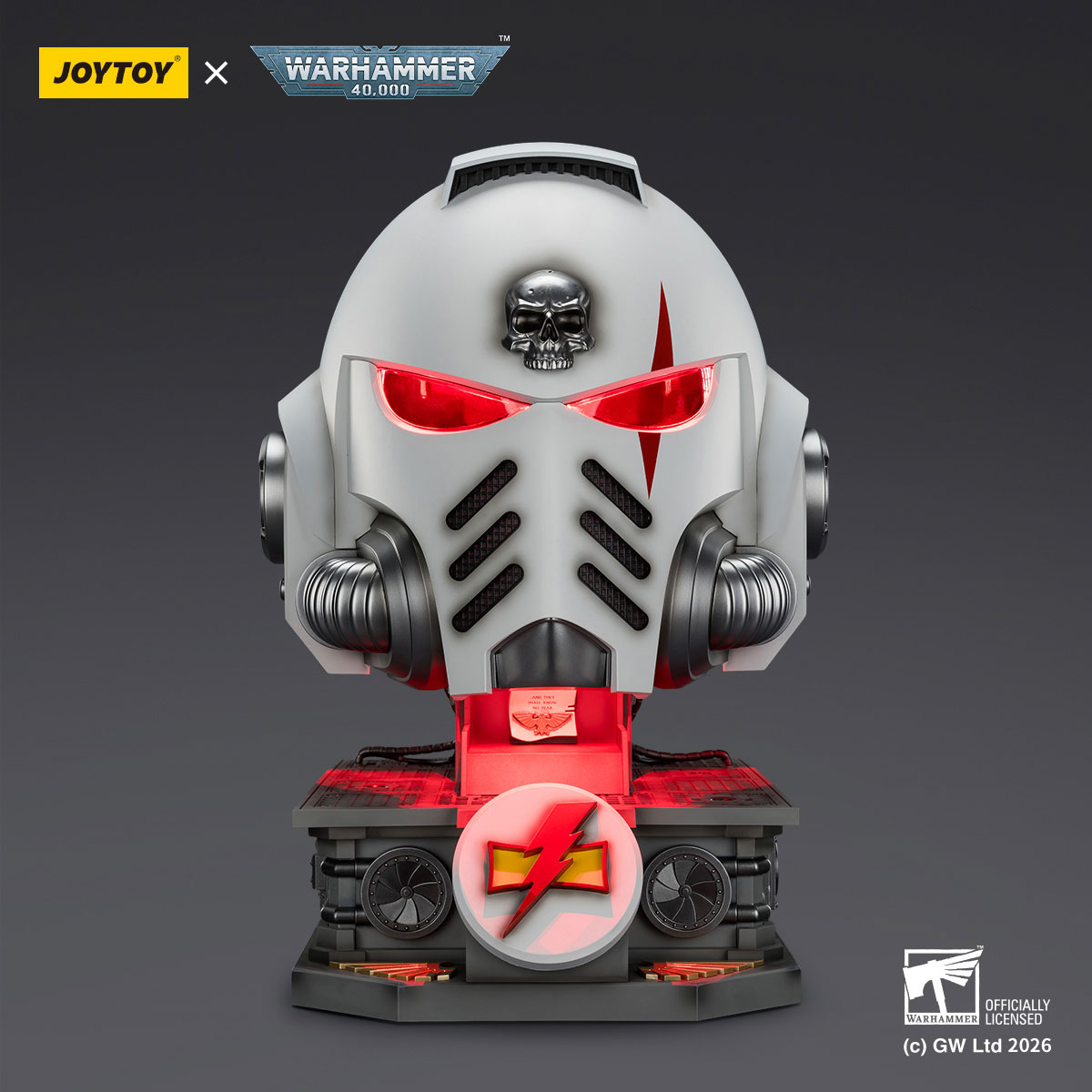JOYTOY White Scars MkX Helmet & Display Stand | Warhammer 40K