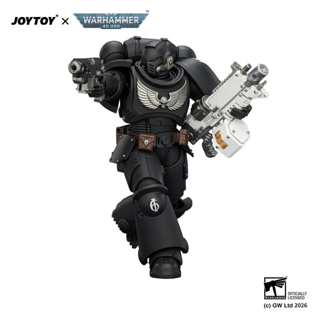 Iron Hands Intercessor with Bolt Rifle, Bolt Pistol and Chainsword