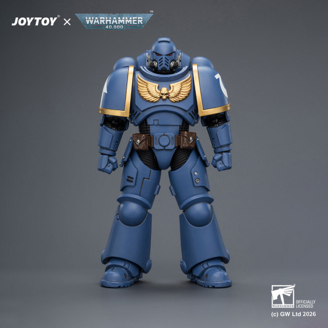 Ultramarines Intercessor with Bolt Rifle, Bolt Pistol and Chainsword