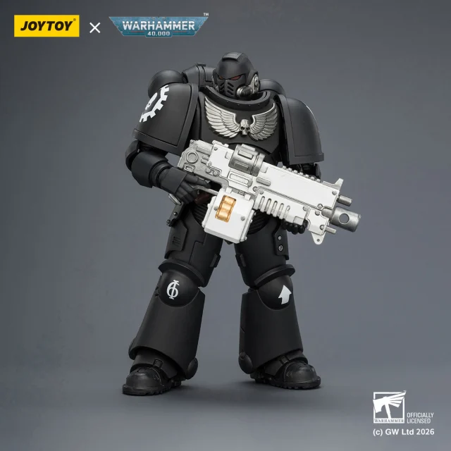 Iron Hands Intercessor with Bolt Rifle, Bolt Pistol and Chainsword