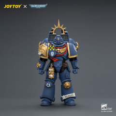 Ultramarines Captain with Jump Pack and Relic Shield