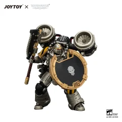 Iron Warriors Mkll Assault Legionary 1 with Bolt pistol,Chain axe & Combat shield