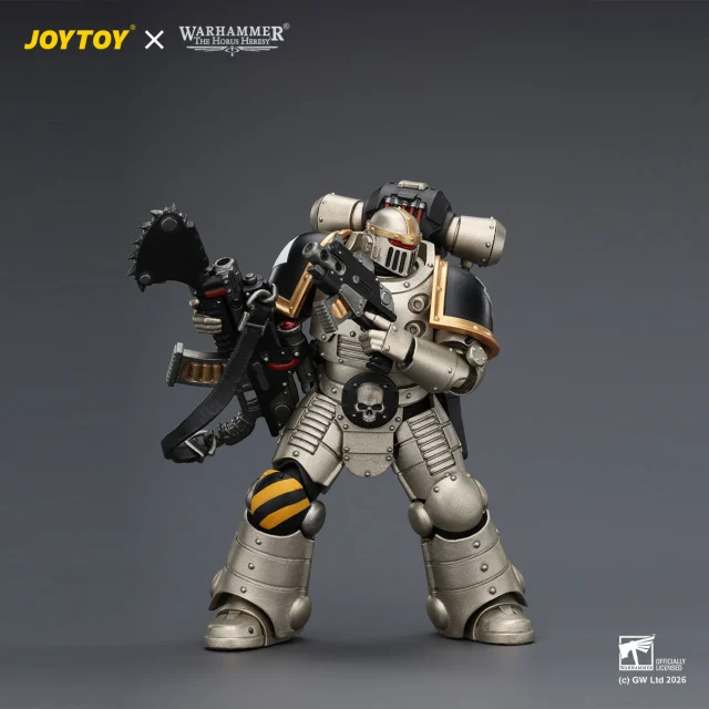 Iron Warriors Mkll Legionary 3 with Bolter and Bolt Pistol