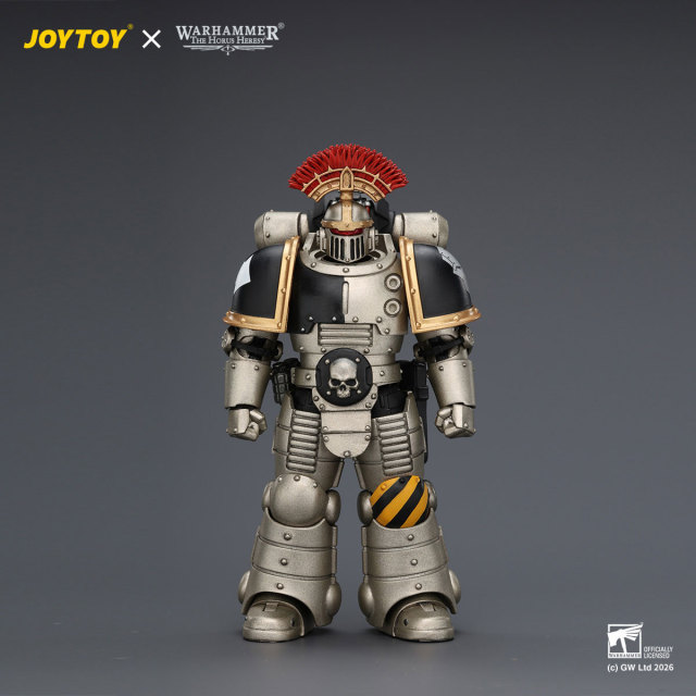 Iron Warriors Mkll Tactical Sergeant with Power Sword,Bolt Pistol and Plasma Pistol