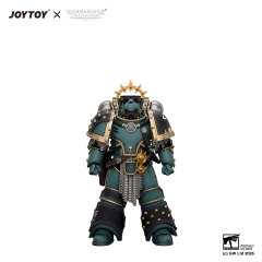 Sons of Horus Herald Consul with Icon of Allegiance, Bolt Pistol and Power Weapon
